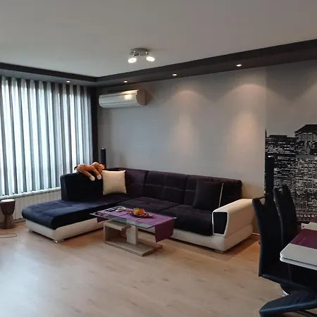 Apartment Диамант Sofia